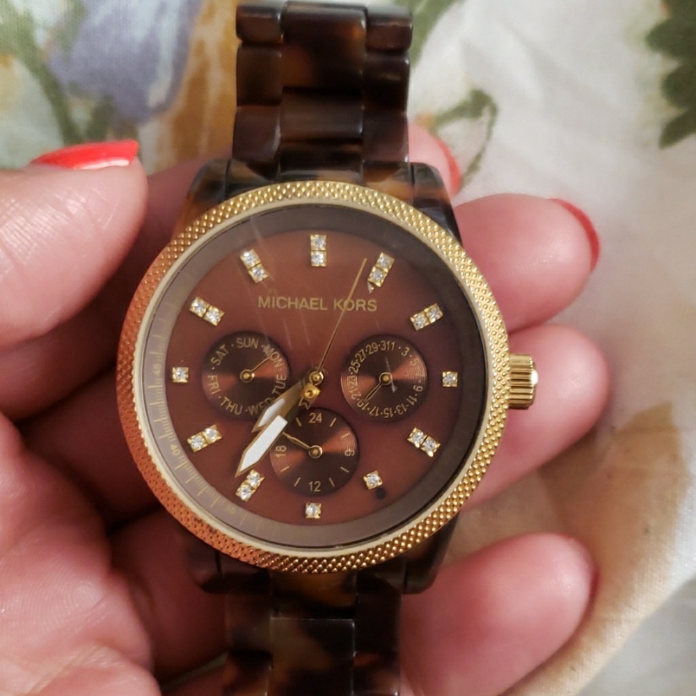 MK Watch